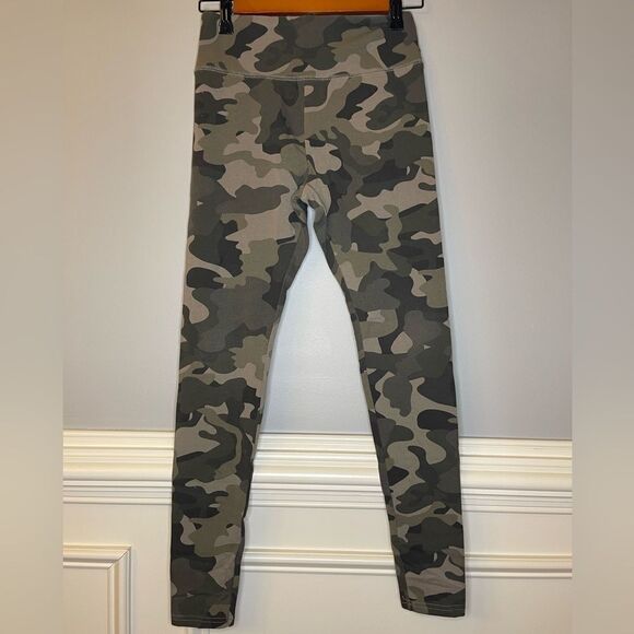 Wild Fable set of 2 Leggings Size Small - Picture 7 of 8